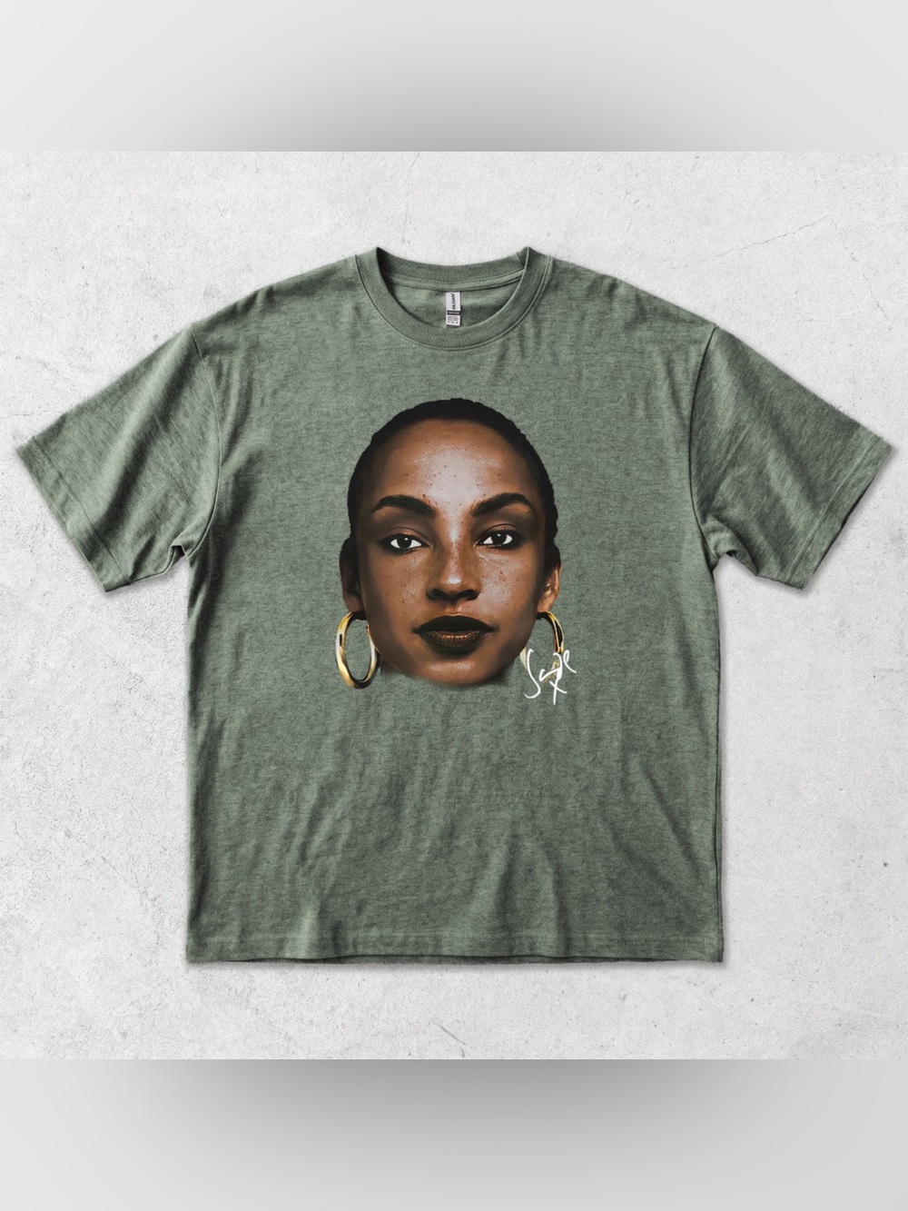 Sade T-Shirt - Picture 1 of 2